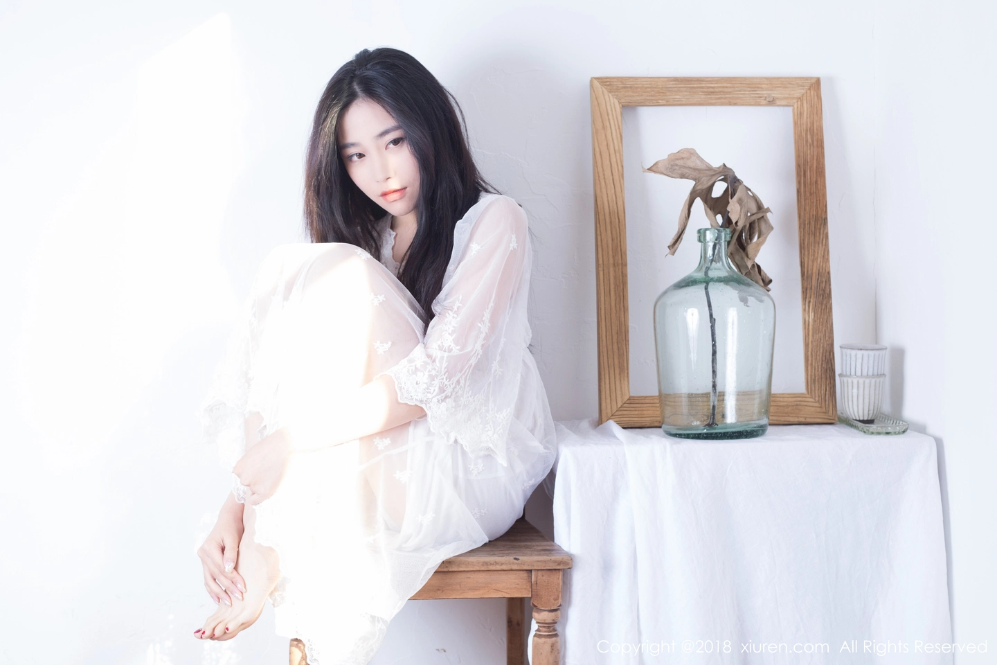 图片[2]-[XiuRen秀人网]VOL.1024 女神许诺Sabrina居家早安女友系列床上慵懒迷人写真82P-秀人网官方网站